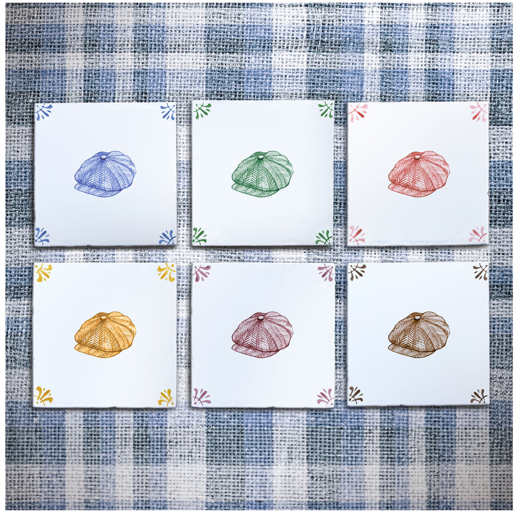 Flat Cap Delft Tile