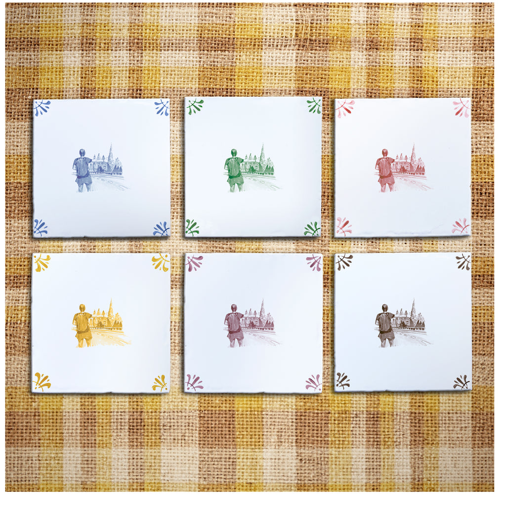 Hitch Hikers Delft Tile