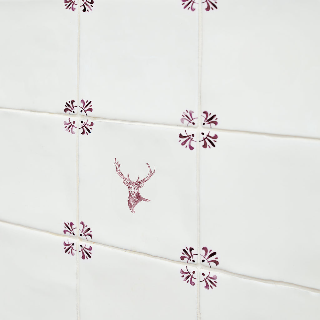 Stag Delft Tile