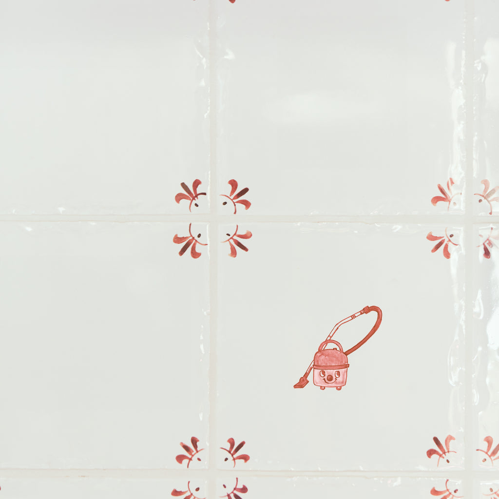 The Happy Hoover Delft Tile