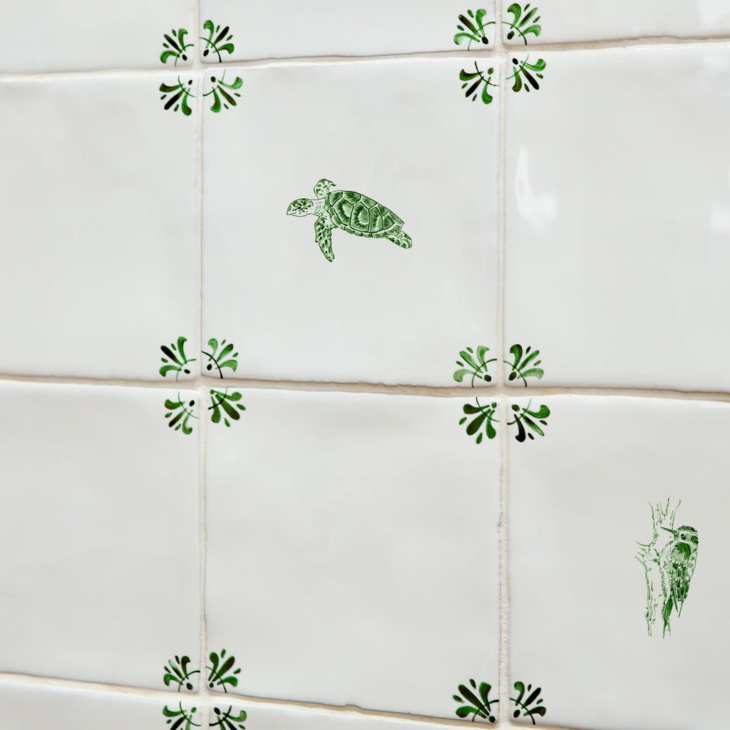 Woodpecker Delft Tile