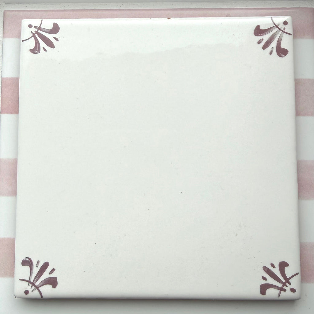 Corners Only Delft Tile, Manganese