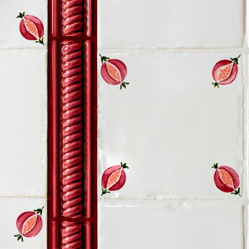 Pomegranate Tile, Punch