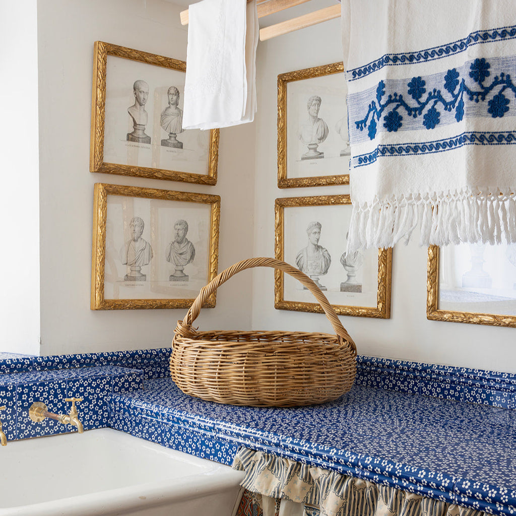 Ditsy Tile