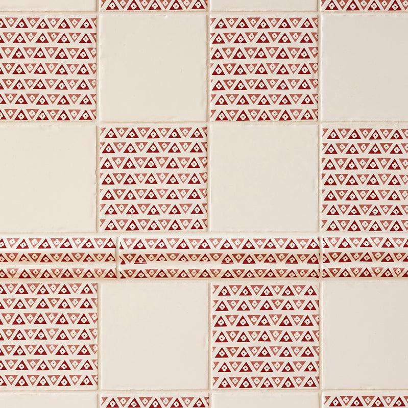 Cosmo Tile, Sanguine