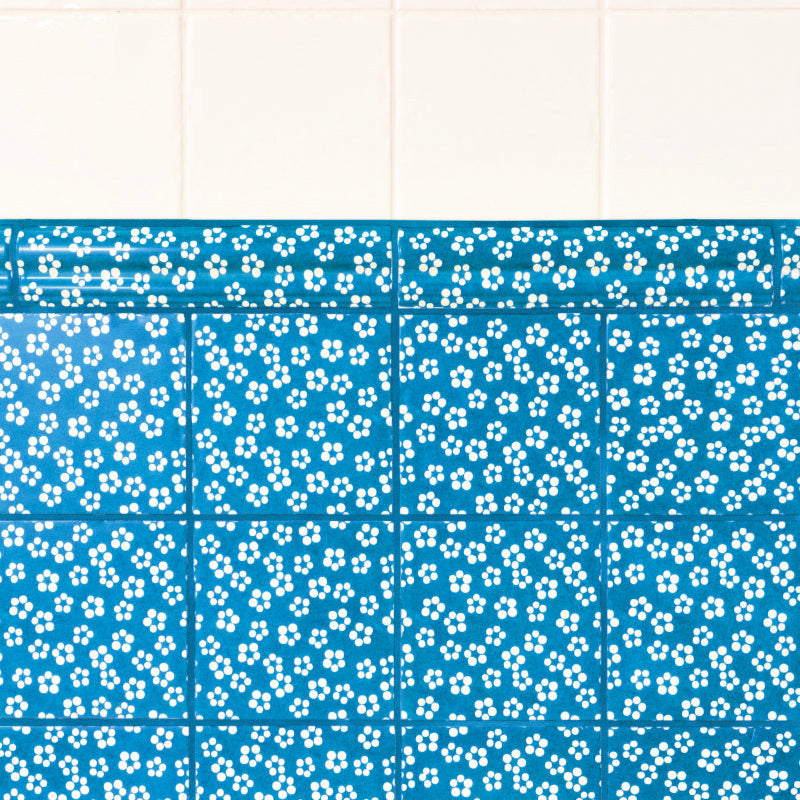 Ditsy Tile