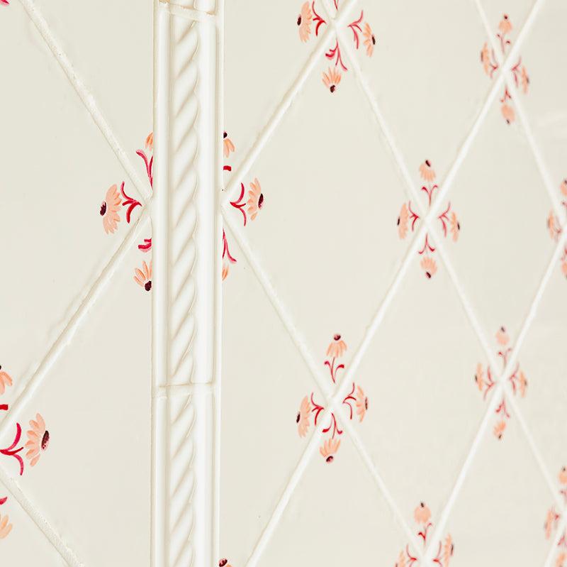 Daisy Corners Tile, Pink