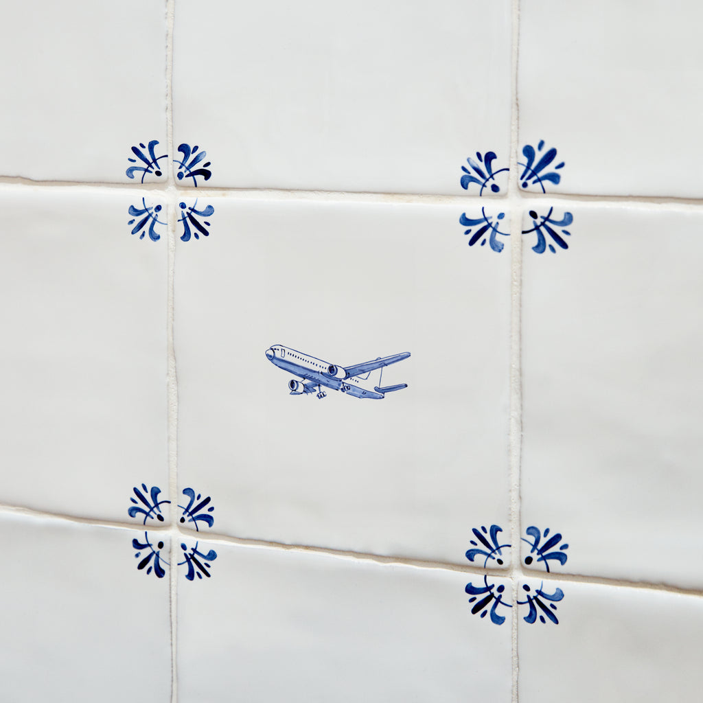 Aeroplane Delft Tile