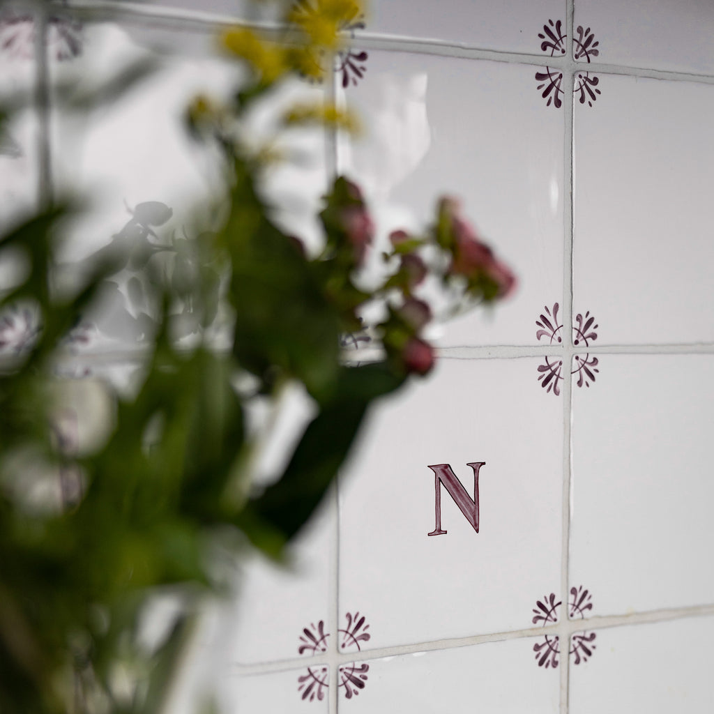 Alphabet N Delft Tile
