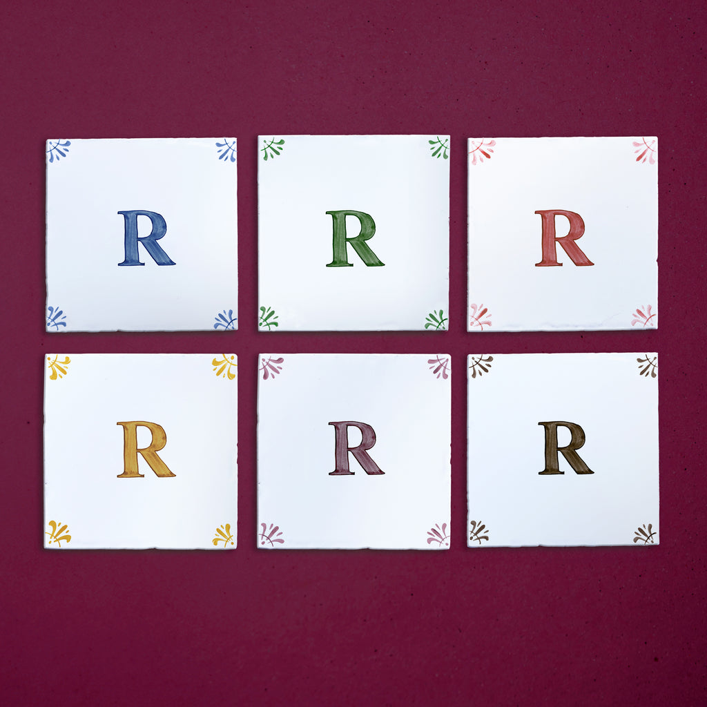 Alphabet R Delft Tile