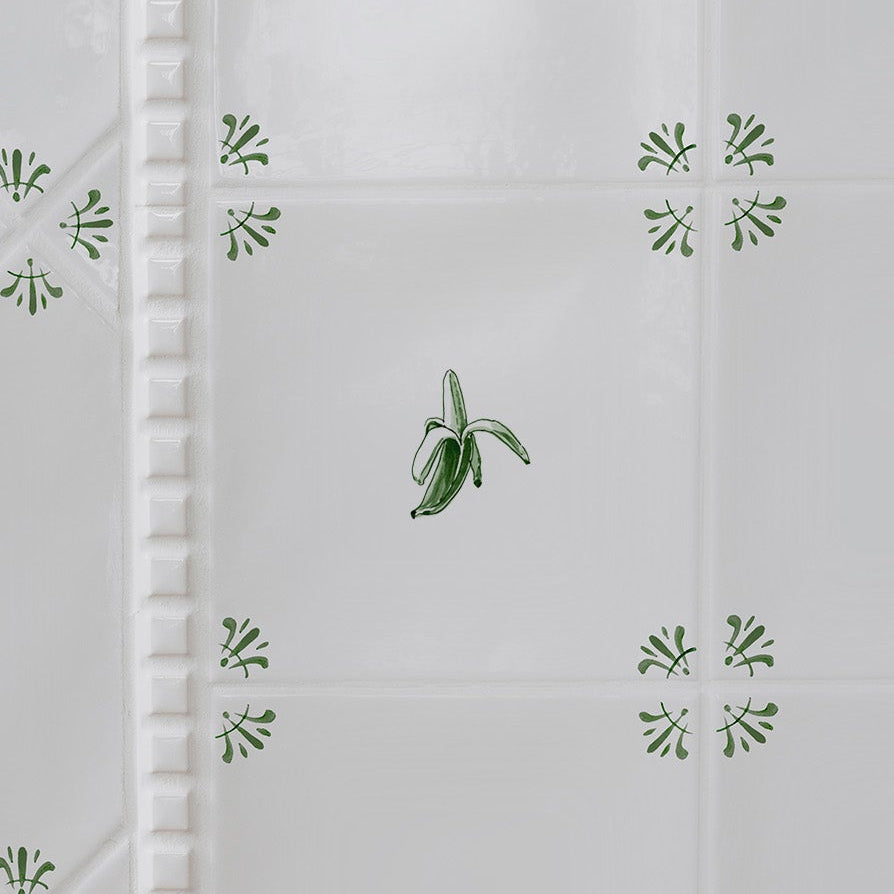 Banana Delft Tile