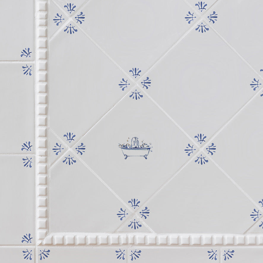 Bathtub Delft Tile, Gold Lustre