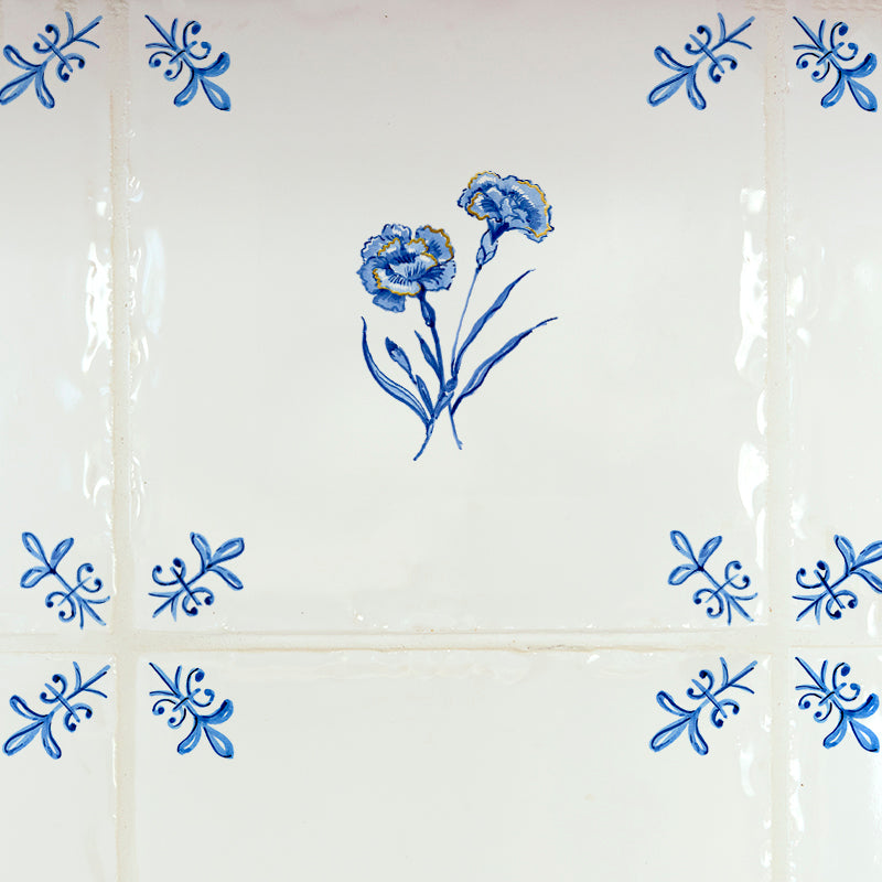 Carnation Delft Tile, Gold Lustre