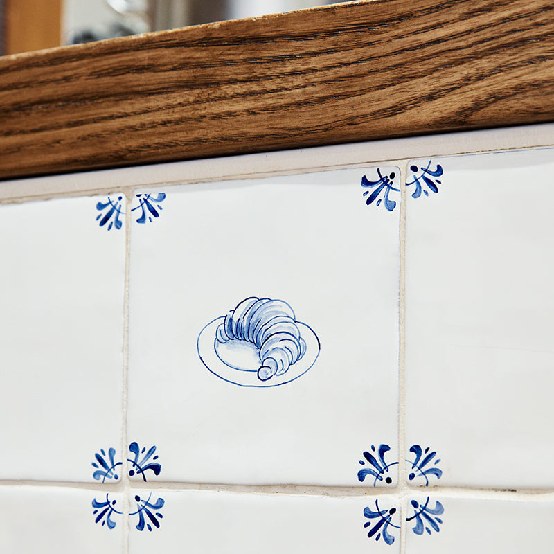 Croissant Delft Tile