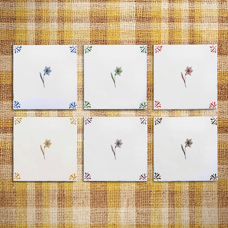 Daffodil Delft Tile