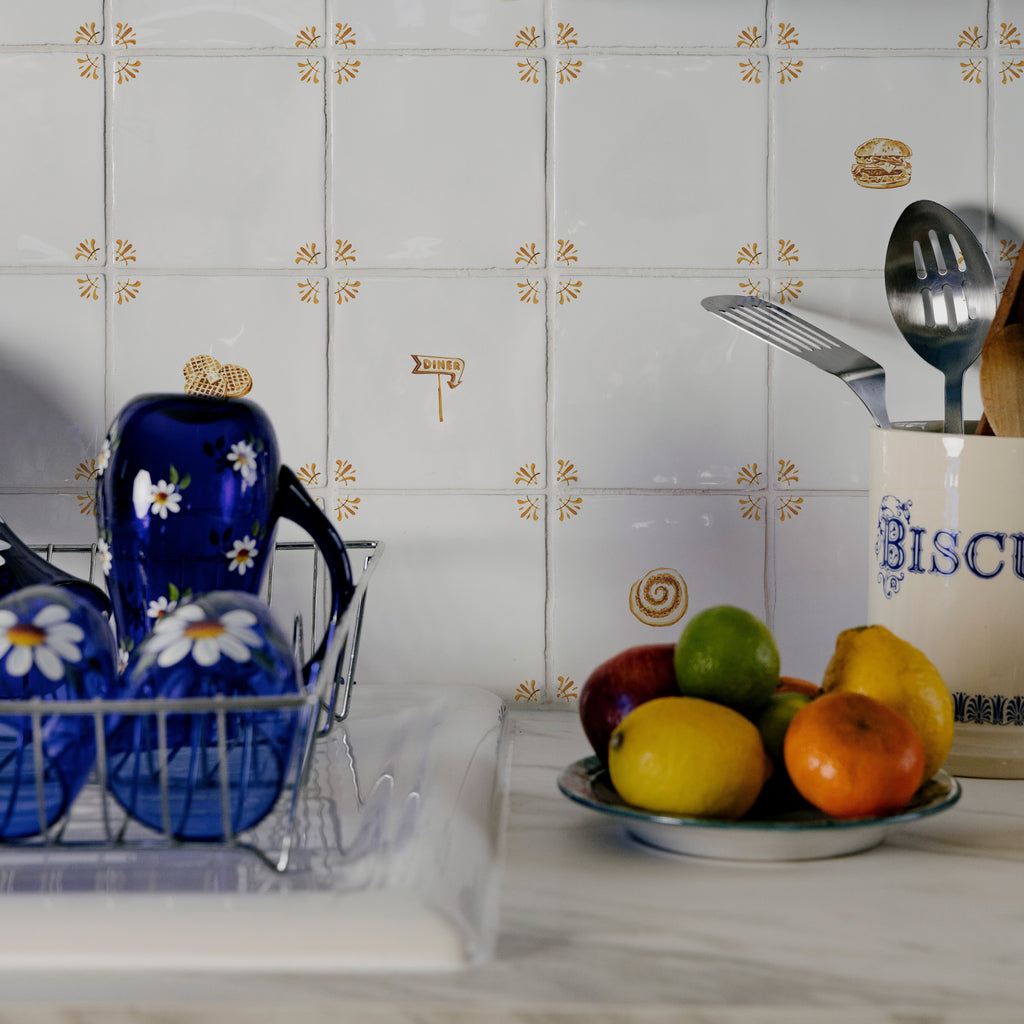 Diner Delft Tile