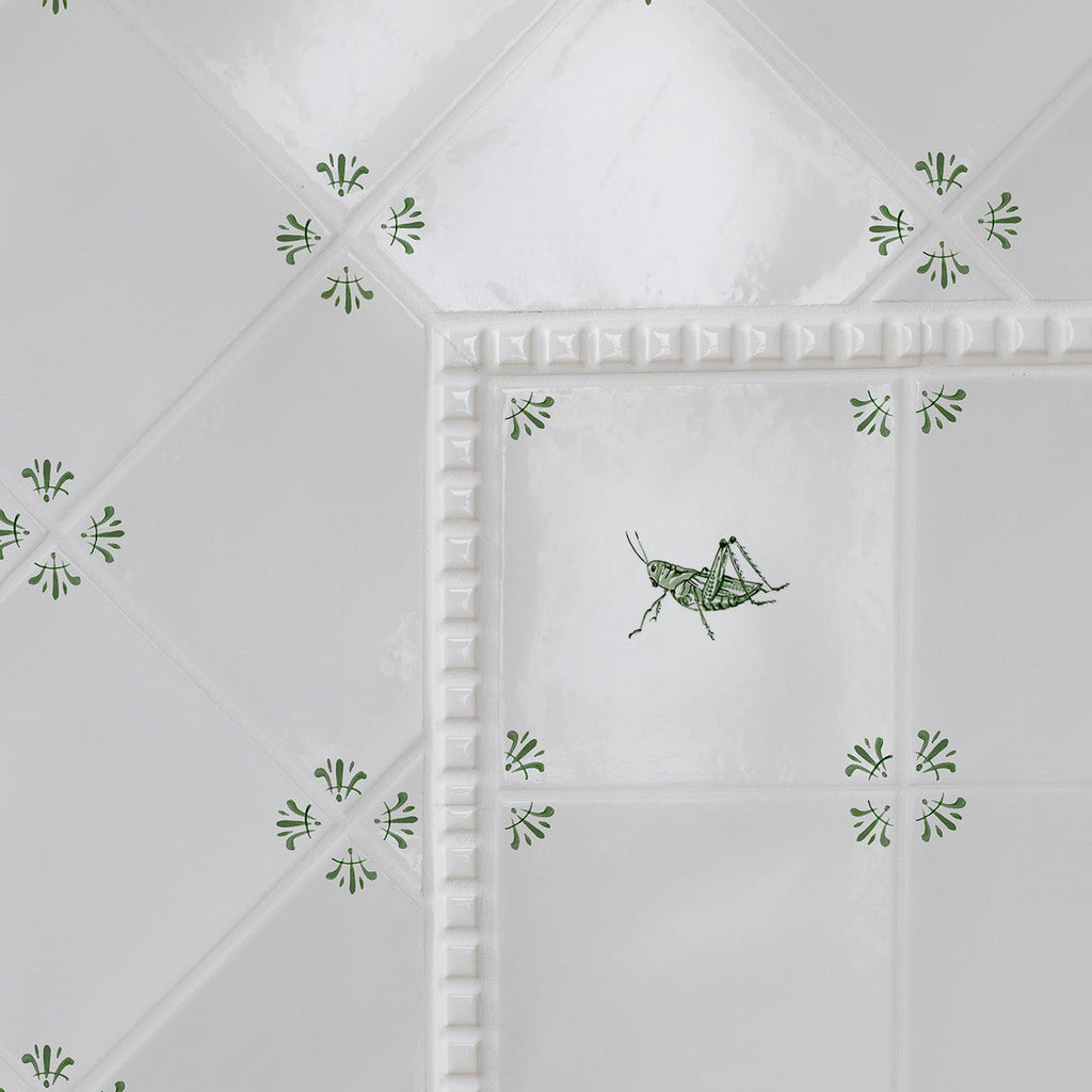 Grasshopper Delft Tile