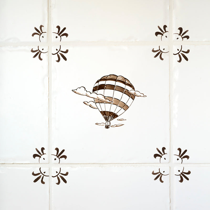 Hot Air Balloon Delft Tile