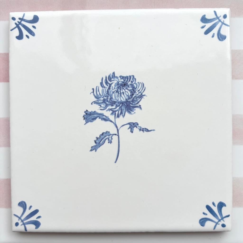 End of Line Chrysanthemum Delft Tile, Blue