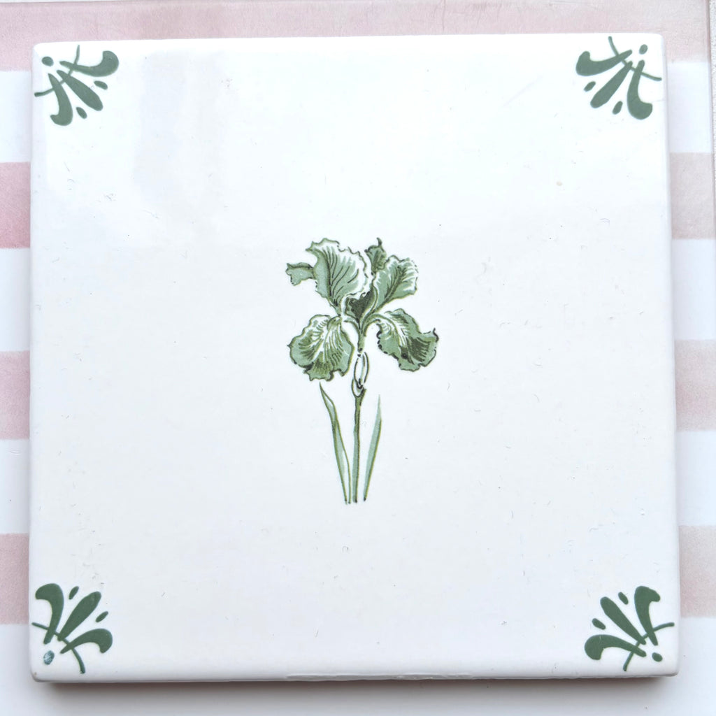 End of Line Iris Delft Tile, Green
