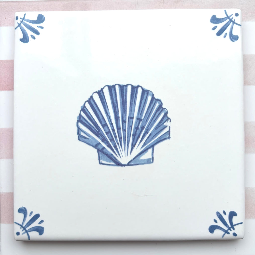 Seconds Scallop Shell Delft Tile, Blue