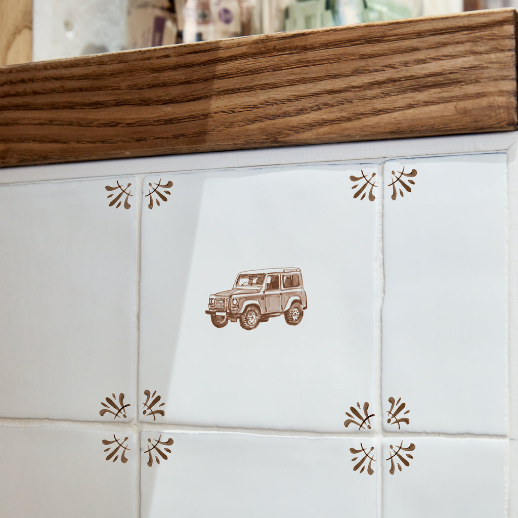 Land Rover Delft Tile