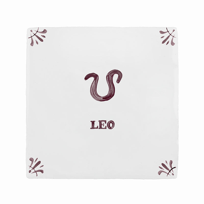 Leo Delft Tile