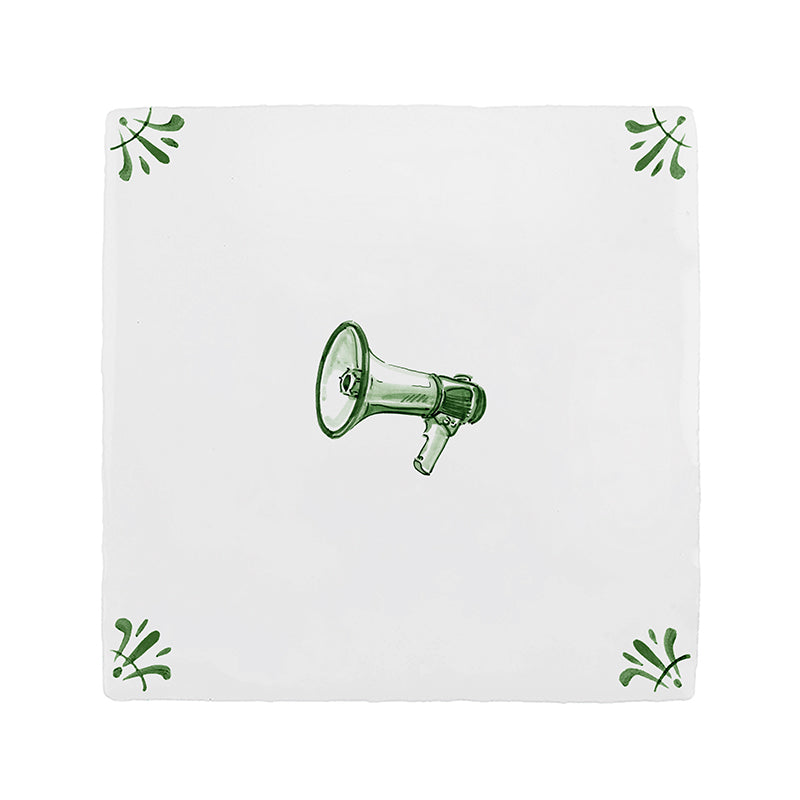Megaphone Delft Tile