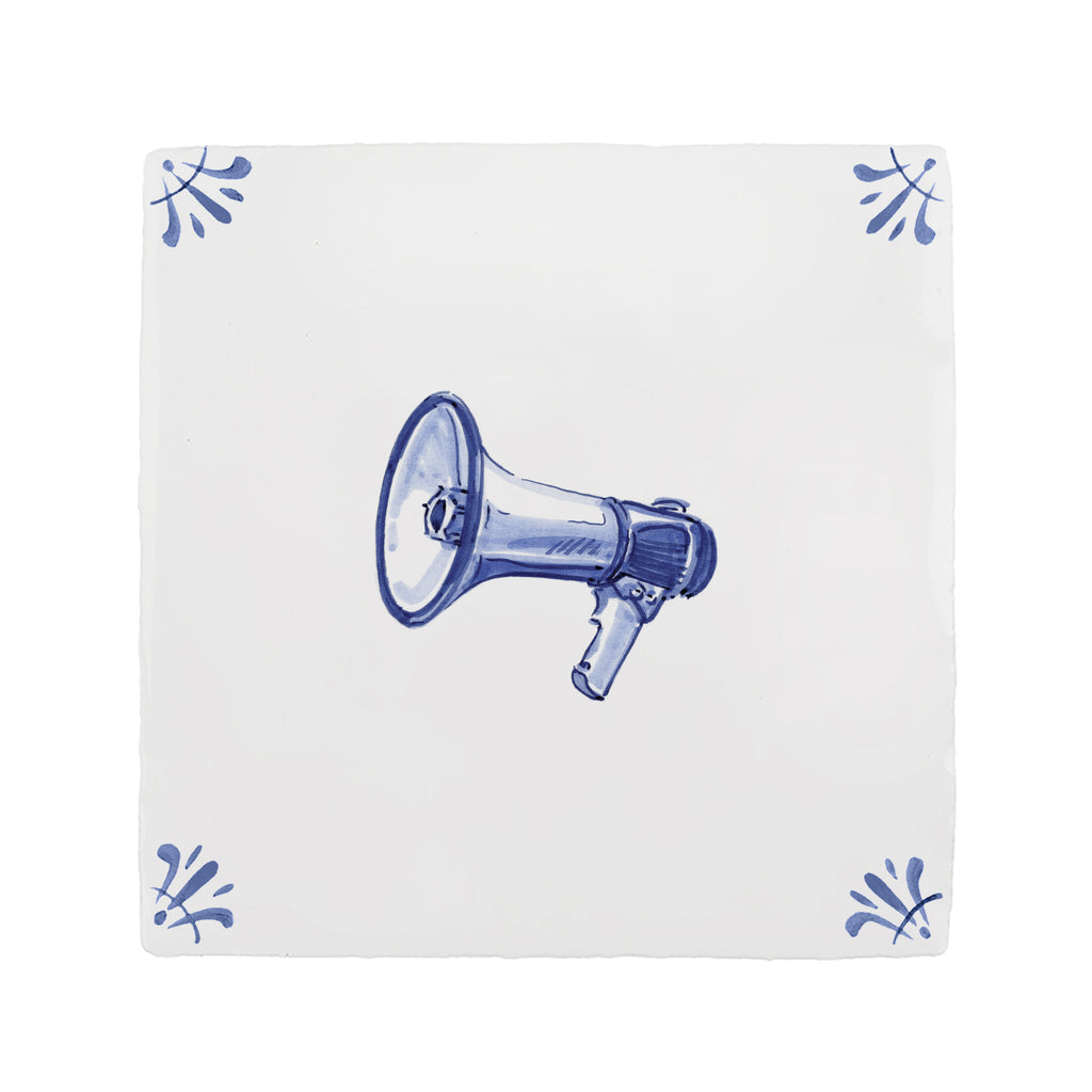 Megaphone Delft Tile