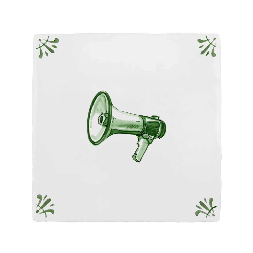 Megaphone Delft Tile