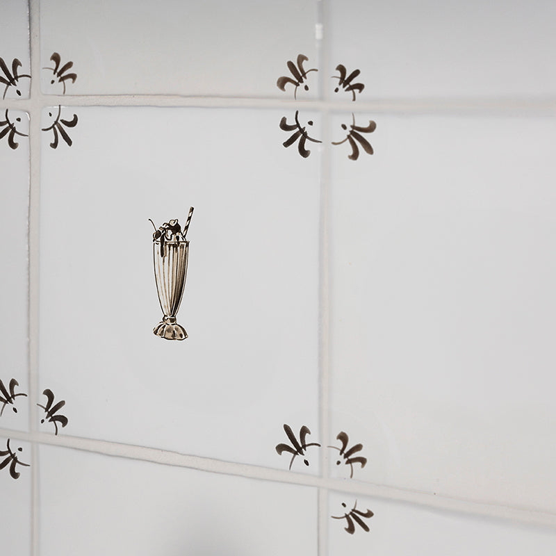 Milkshake Delft Tile
