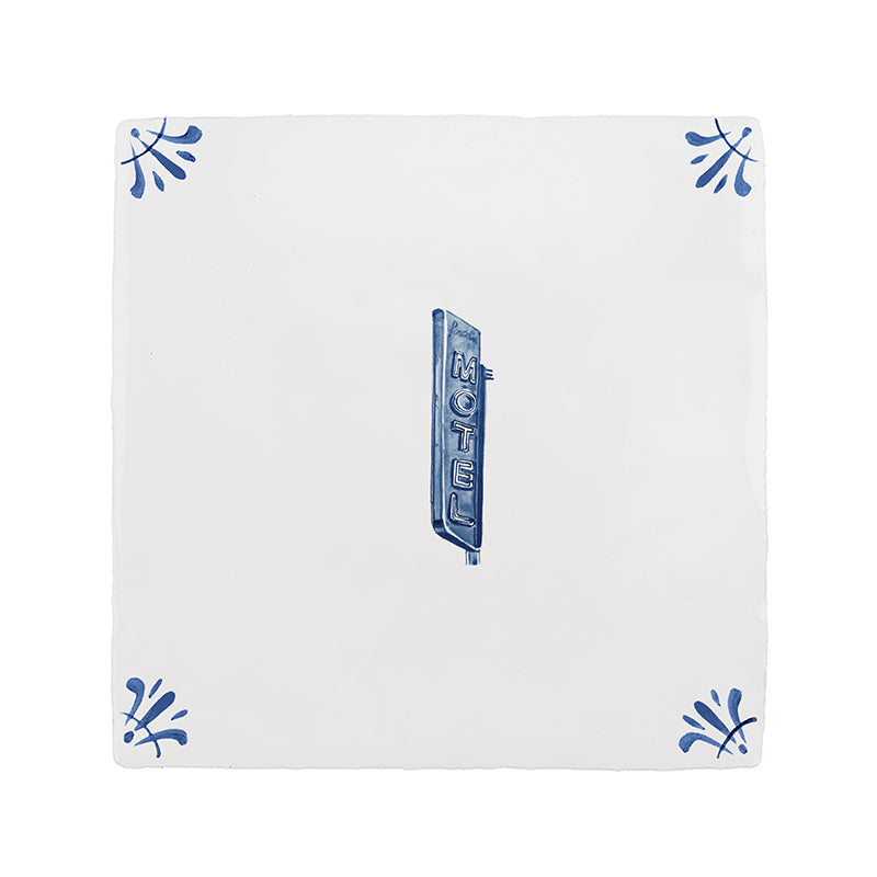 Motel Delft Tile