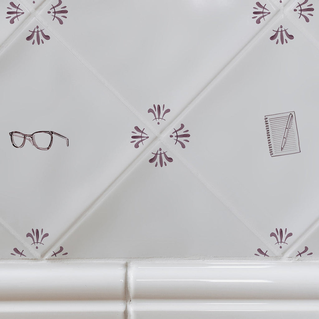 Spectacles Delft Tile