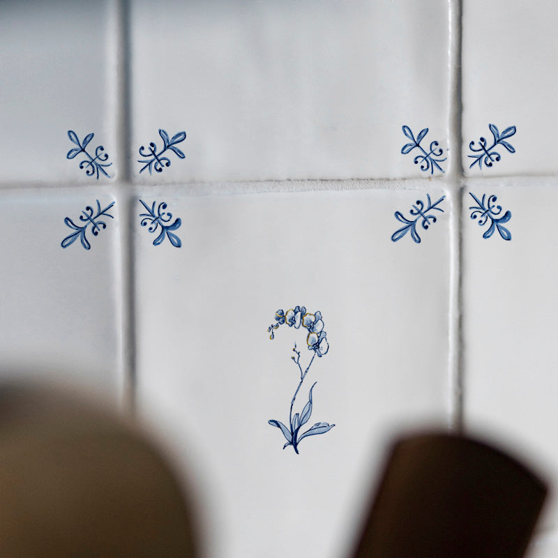 Orchid Delft Tile, Gold Lustre