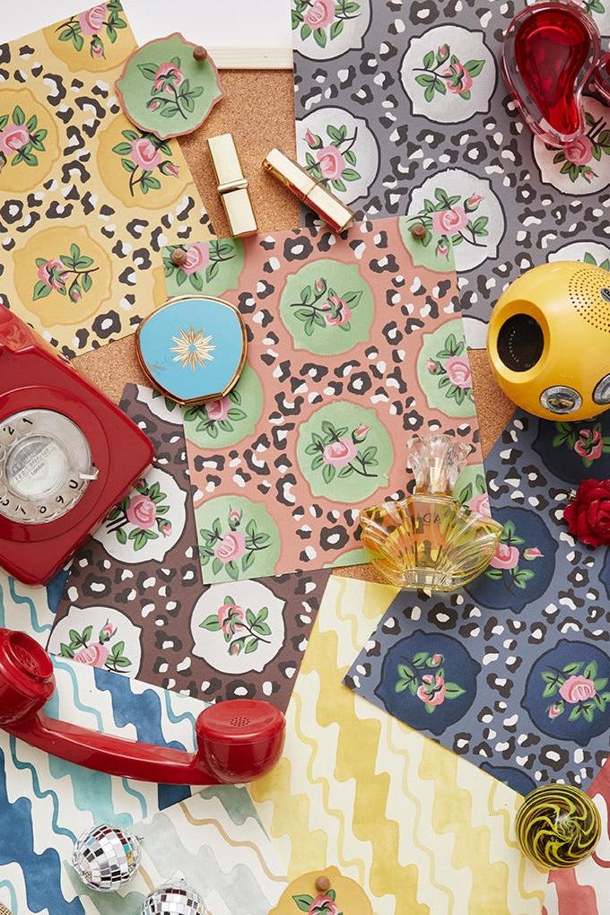 Leopard and Roses Wallpaper, Gold
