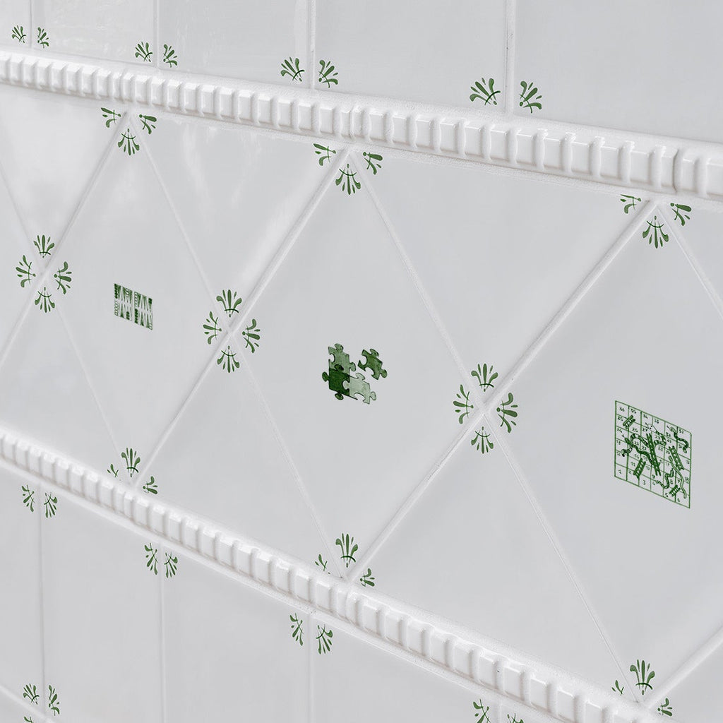 Puzzle Pieces Delft Tile