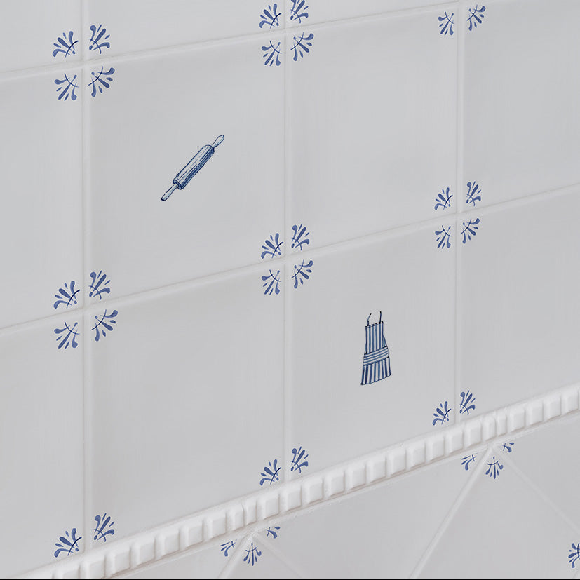 Rolling Pin Delft Tile