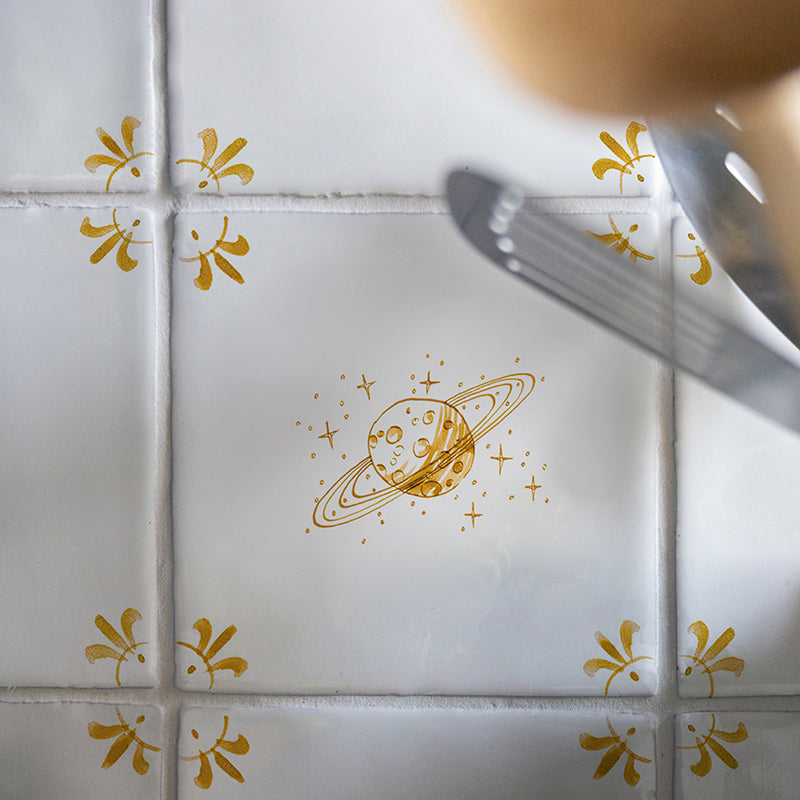 Saturn Delft Tile