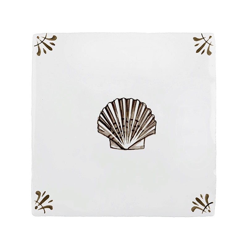 Scallop Shell Delft Tile
