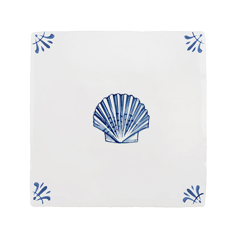Scallop Shell Delft Tile