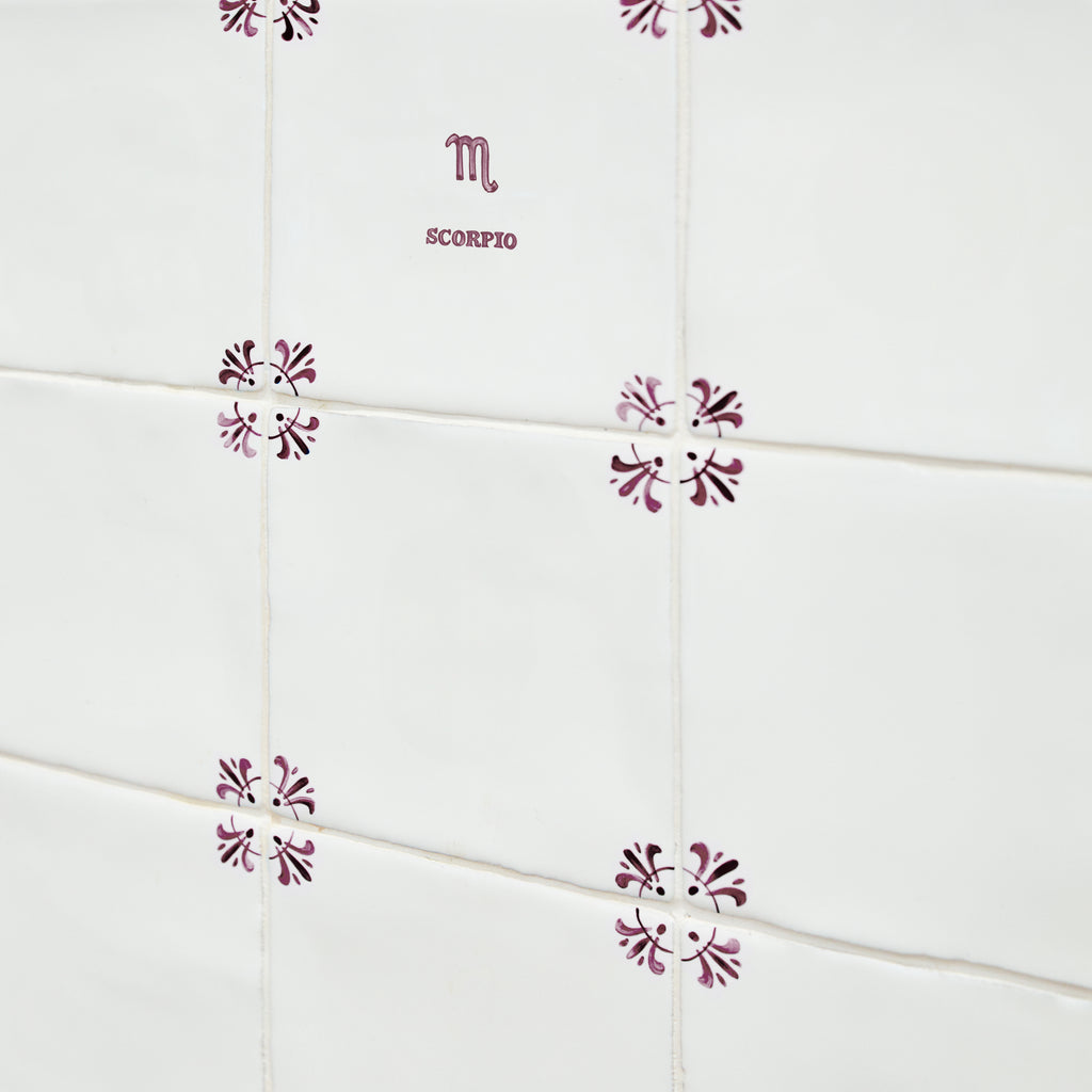 Scorpio Delft Tile