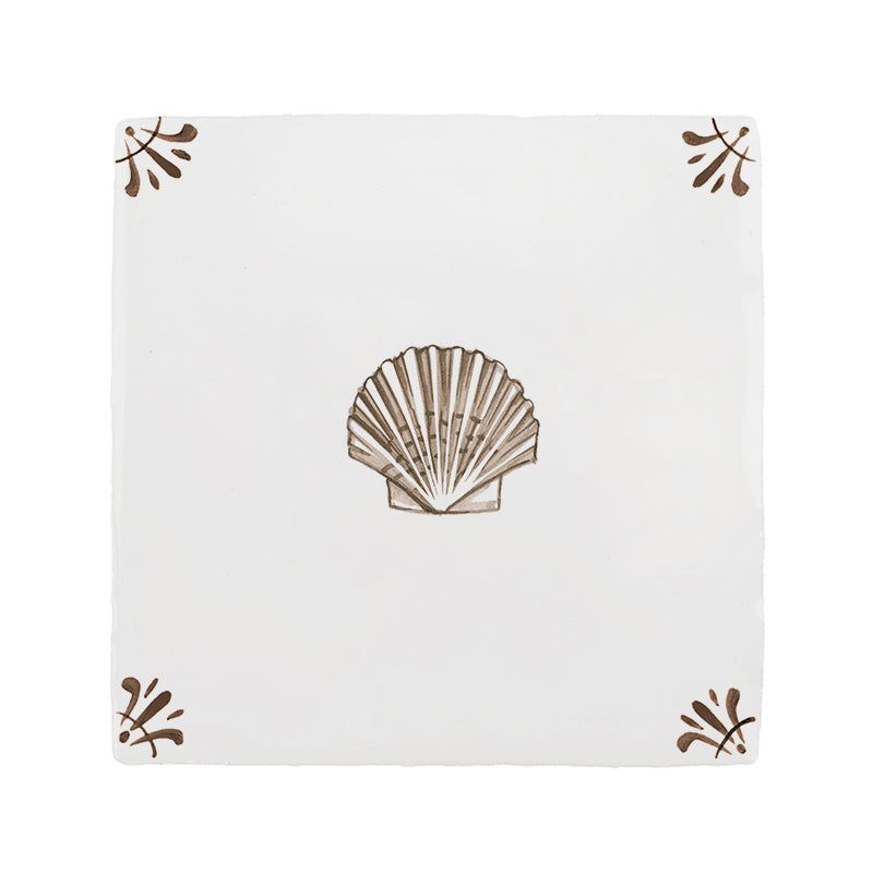 Scallop Shell Delft Tile
