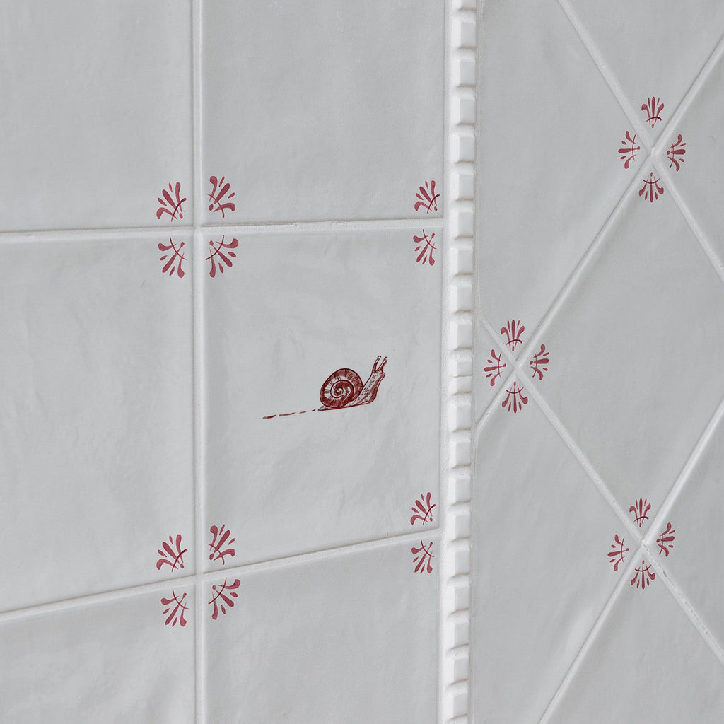Snail Delft Tile