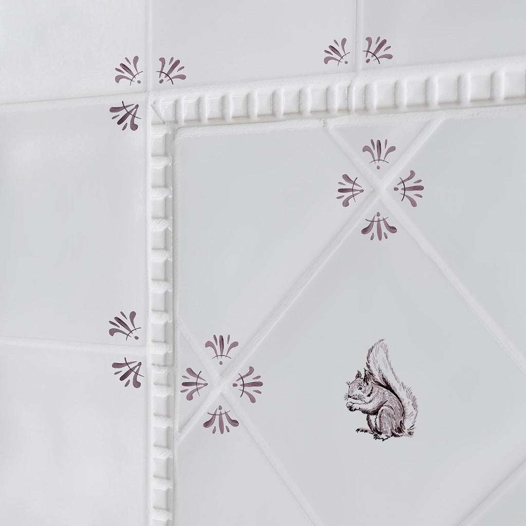 Squirrel Delft Tile