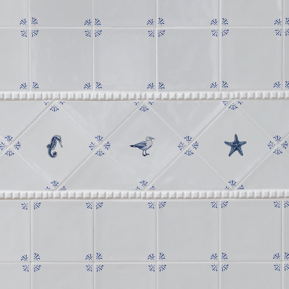 Seagull Delft Tile