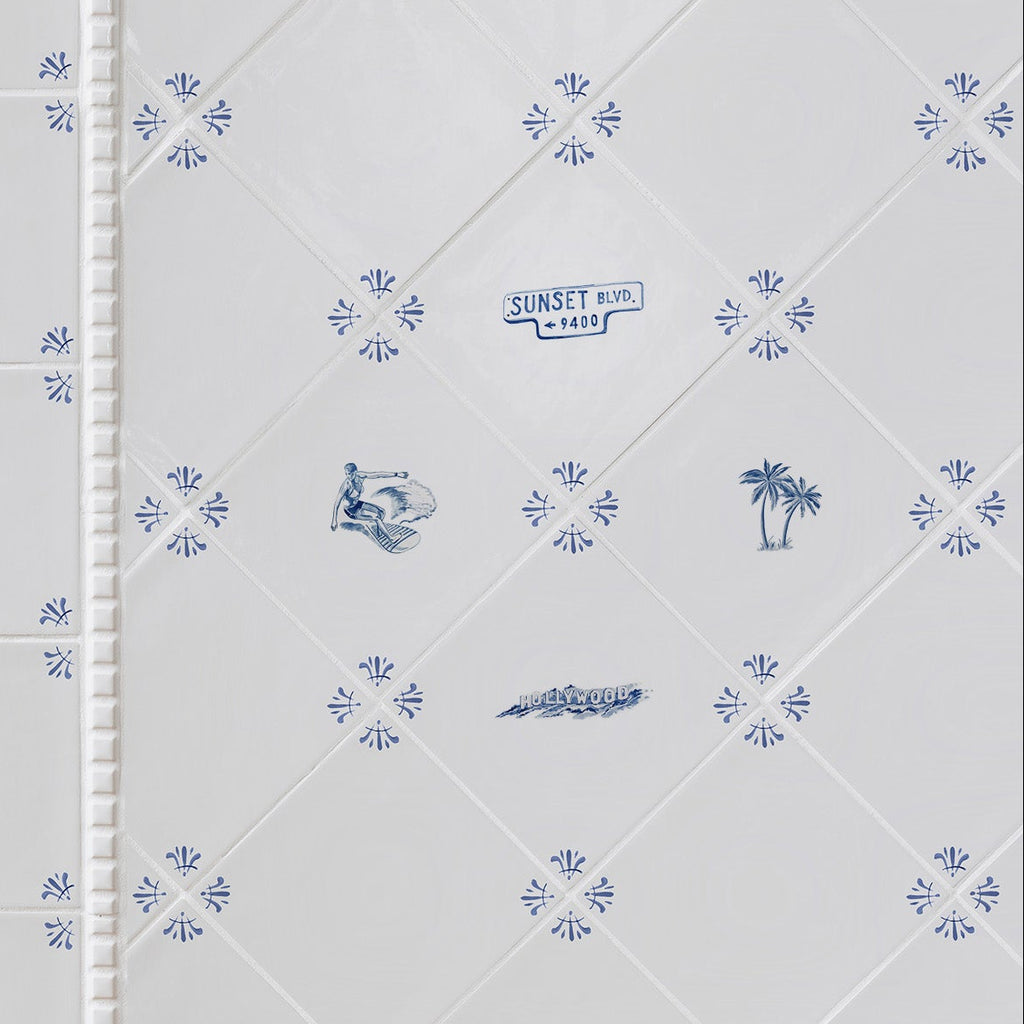 Surfer Delft Tile