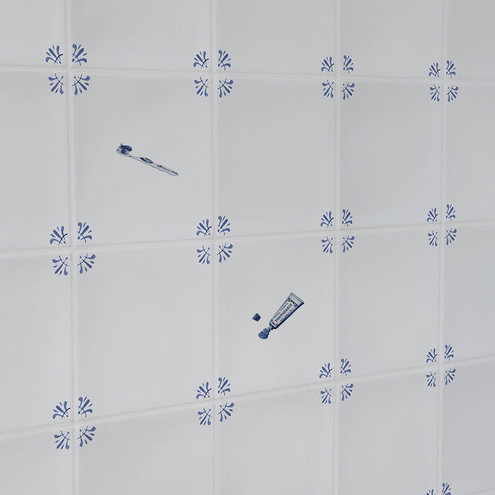 Toothpaste Delft Tile