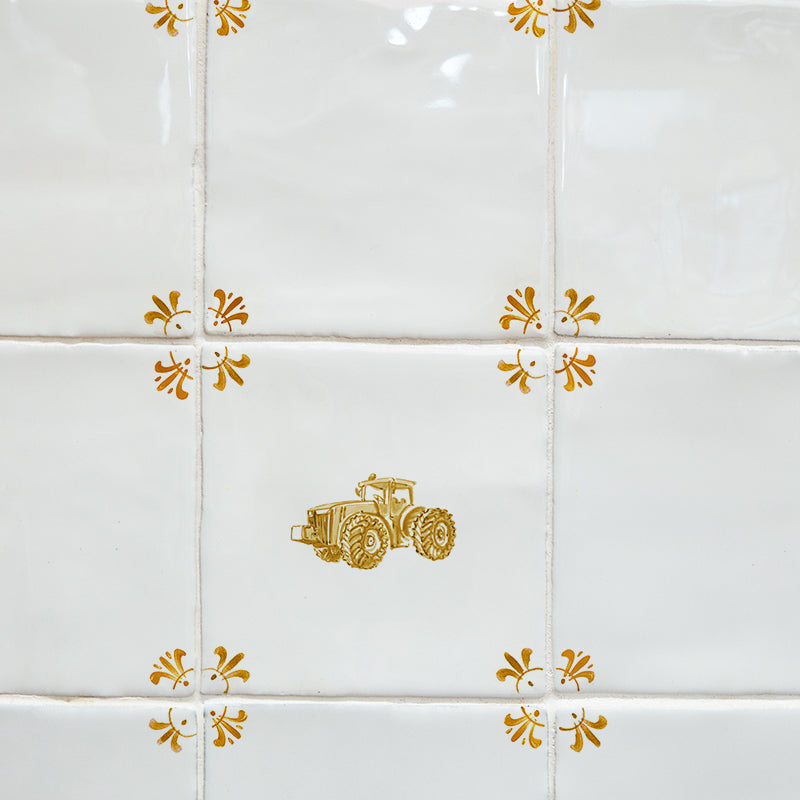 Tractor Delft Tile
