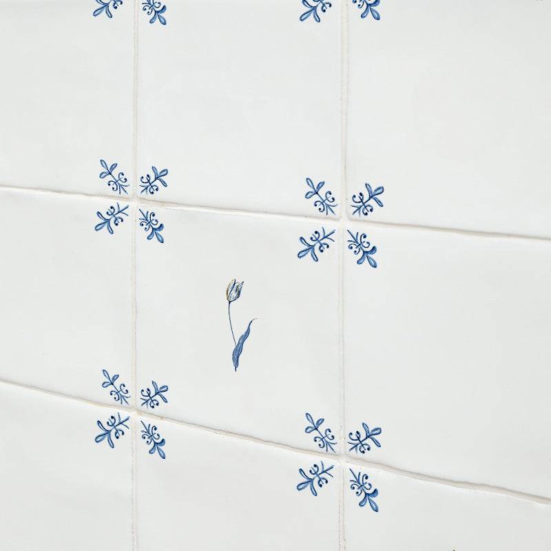 Tulip Delft Tile, Gold Lustre