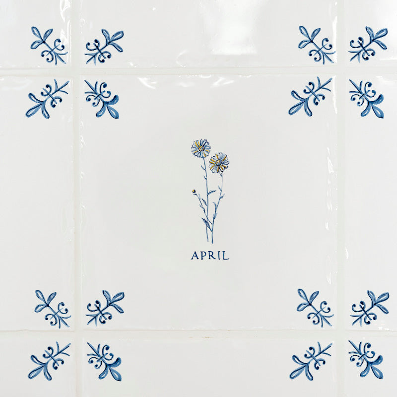 Wild Daisy Delft Tile, Gold Lustre